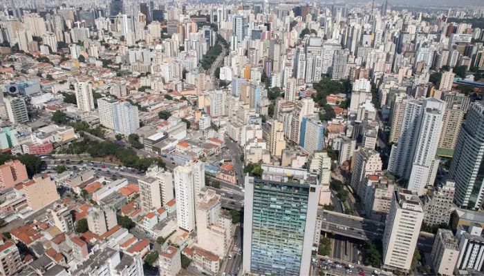 © Diogo Moreira/Divulgação Governo de São Paulo Caixa começa a oferecer crédito habitacional com novas regras